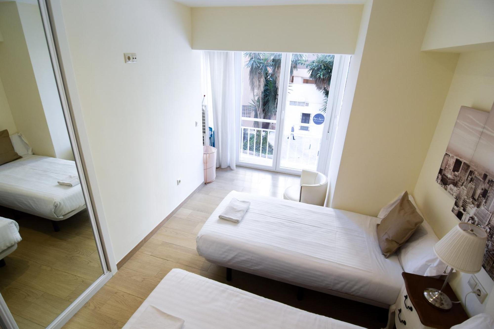 Apartamento Malagueta Beachside Charm Málaga Exterior foto