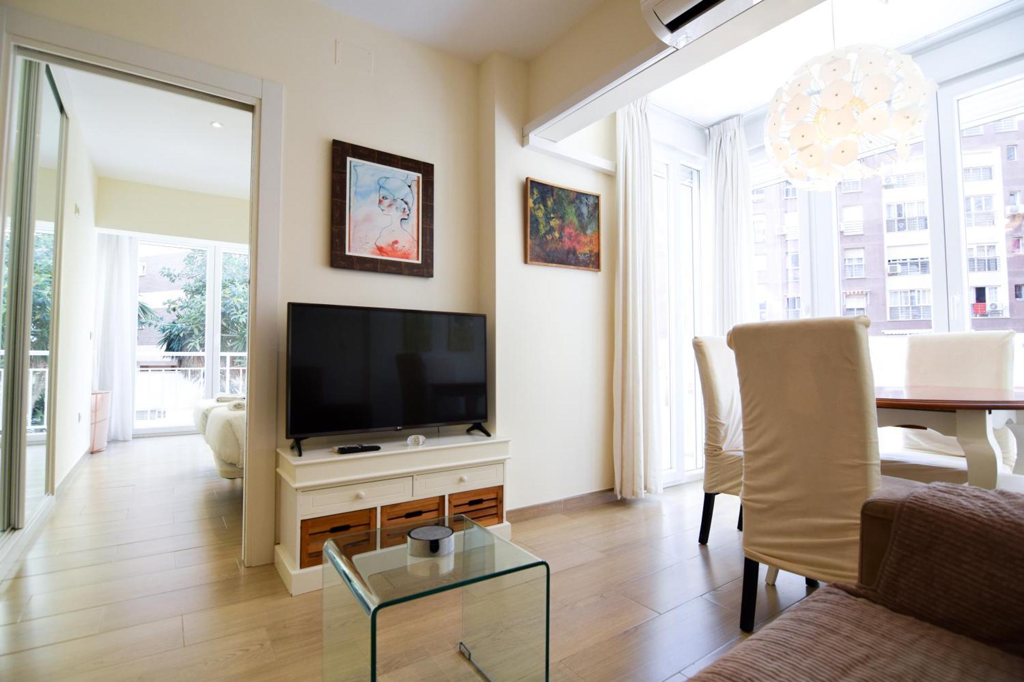 Apartamento Malagueta Beachside Charm Málaga Exterior foto